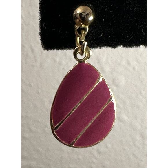 Vintage Hot Pink Enamel & Gold Tone 1" Oval Pierced Earrings - Picture 5 of 6
